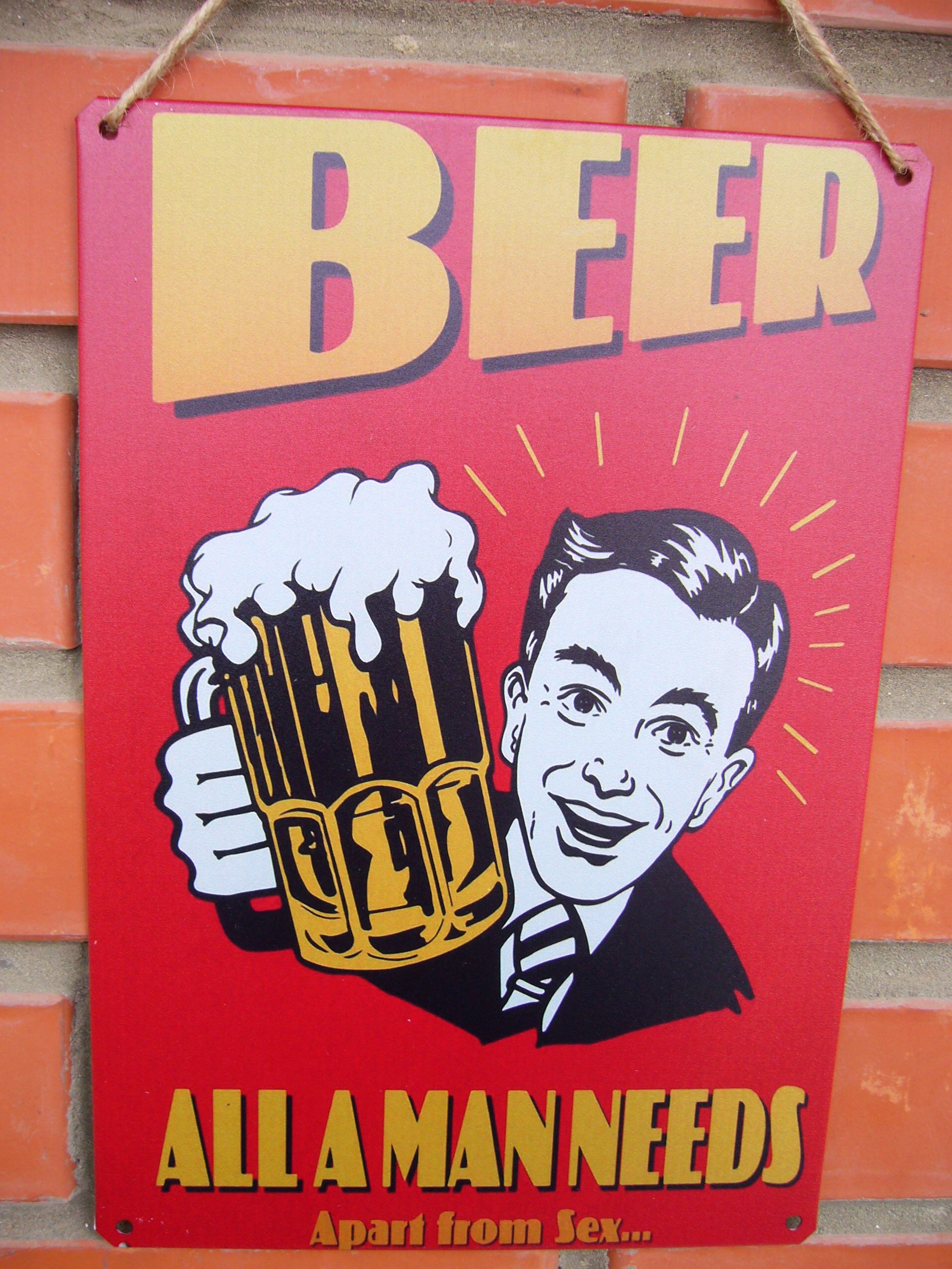 Пиво - все что мужчине нужно, ретро постер 20х30 см