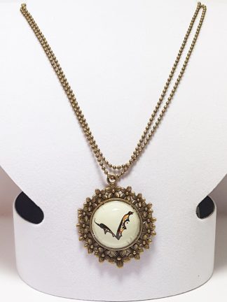 Большое ожерелье с летающей собакой