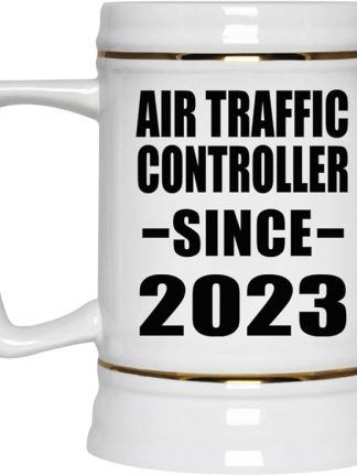 Подарки от Designsify, авиадиспетчер с 2023 года, керамическая кружка-бокал объемом 22 унции с ручкой для заморозки — для дня рождения, годовщины, Рождества, Дня матери, Дня отца, вечеринки, для мужчин, женщин и него.