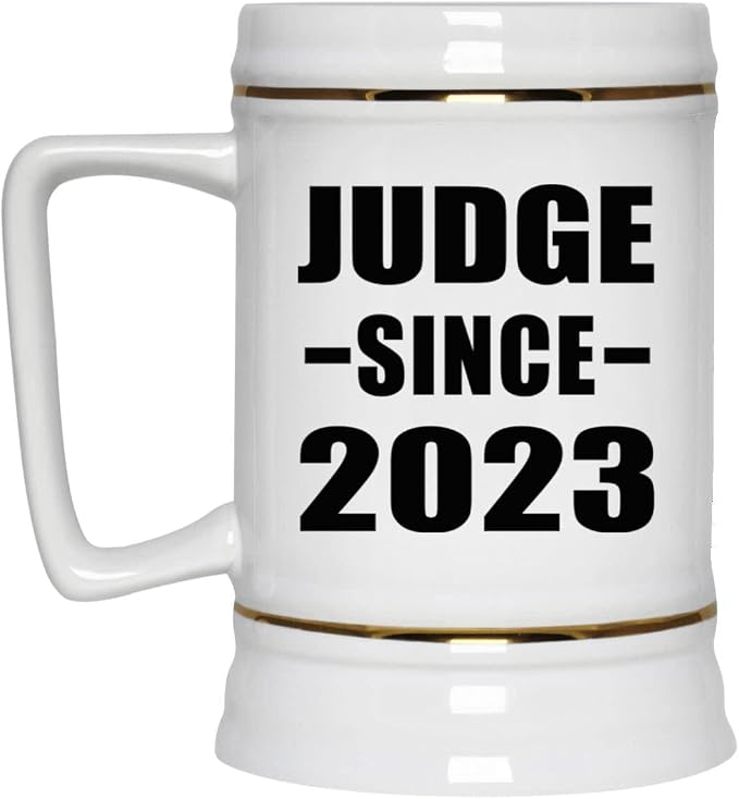 Designsify Gifts, судья с 2023 года, керамическая кружка-бокал объемом 22 унции с ручкой для заморозки — подарок на день рождения, годовщину, Рождество, День матери, День отца, вечеринку, для мужчин, женщин, для него, для нее, друга, мамы.