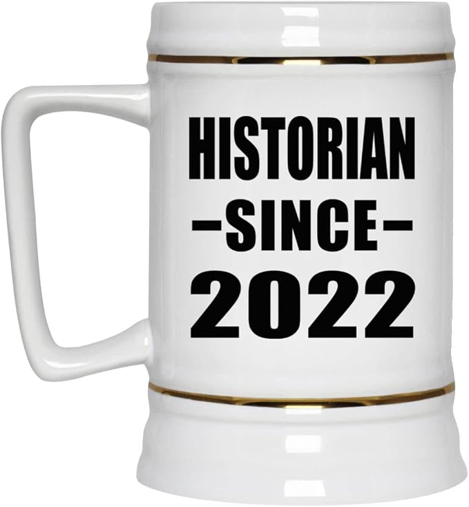 Designsify Gifts, Историк с 2022 года, Керамическая кружка-бокал для пива объемом 22 унции с ручкой, подходит для заморозки — для дня рождения, годовщины, Рождества, Дня матери, Дня отца, вечеринки, для мужчин, женщин, для него, для нее, для друга.