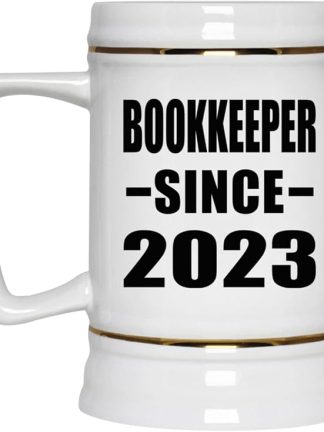 Designsify Gifts, бухгалтер с 2023 года, керамическая кружка-бокал объемом 22 унции с ручкой для заморозки — подарок на день рождения, годовщину, Рождество, День матери, День отца, вечеринку, для мужчин, женщин, для него, для нее, для друга.
