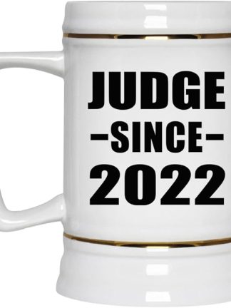 Designsify Gifts, судья с 2022 года, керамическая кружка-бокал объемом 22 унции с ручкой для заморозки — подарок на день рождения, годовщину, Рождество, День матери, День отца, вечеринку, для мужчин, женщин, для него, для нее, друга, мамы.