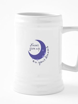 CafePress NEVER GIVE UP THE DREAMS Керамическая пивная кружка объемом 25 унций