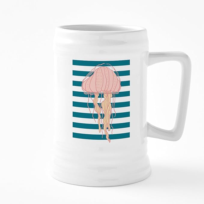 Керамическая пивная кружка CafePress с рисунком медузы в сине-белых полосках, выполненным вручную. Объем 25 унций.