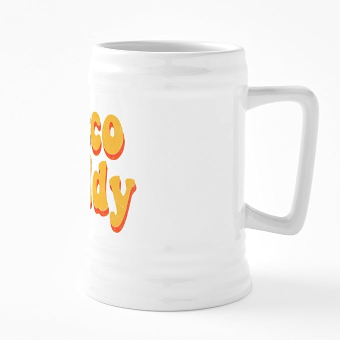 Керамическая пивная кружка CafePress Disco Daddy 70-х/80-х годов, 740 мл.