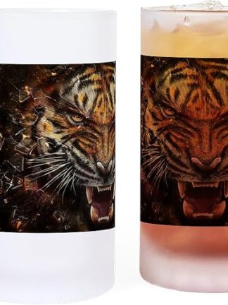 Кружка для пива CafePress Angry Tiger Breaking Through Glass Frosted Stein объемом 16 унций (473 мл) из матового стекла.