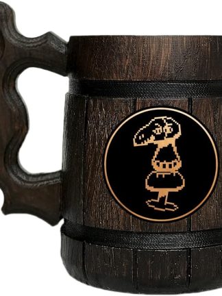 Деревянная кружка-бомбардир с изображением безумного манекена из игры Undertale. Подарок для геймеров. Пивная кружка. Персонализированная деревянная пивная кружка. Подарок на заказ для него, подарок для мужа, подарки для мужчин # 521/0.6L / 22oz