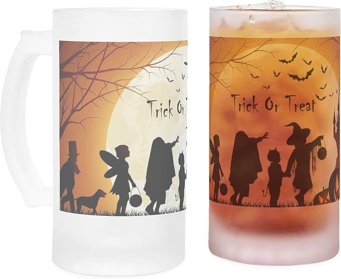 CafePress Хэллоуинская детская кружка для пива Trick Or Treat объемом 16 унций.