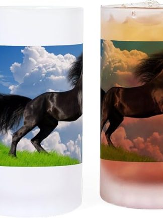CafePress Красивая кружка для пива из матового стекла с изображением жеребца, лошадей и солнца, объемом 16 унций.